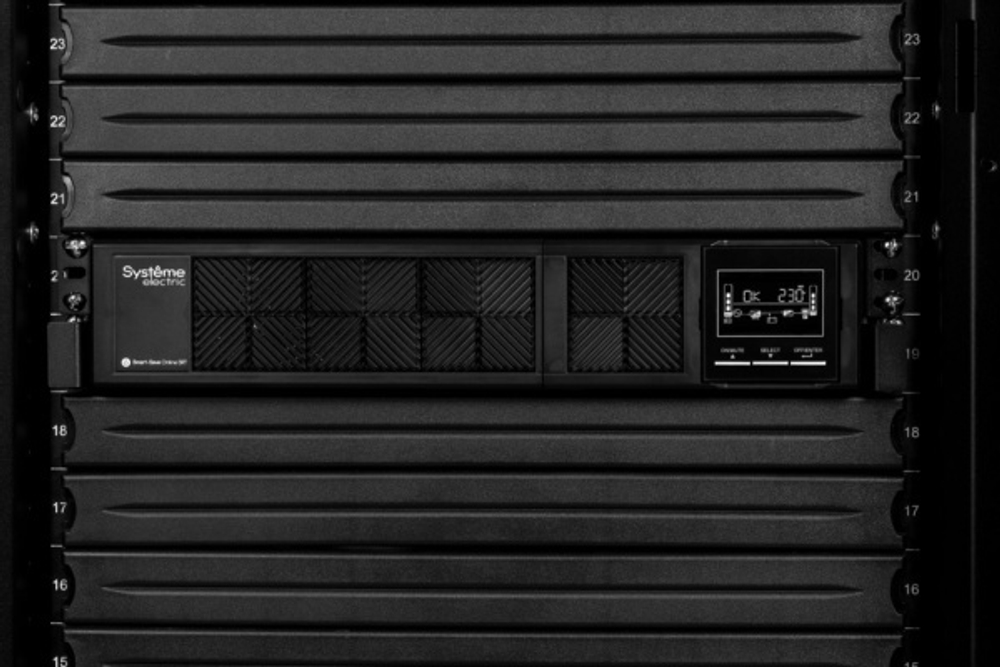 Источник бесперебойного питания Systeme Electric SRTRU2000RTXLI