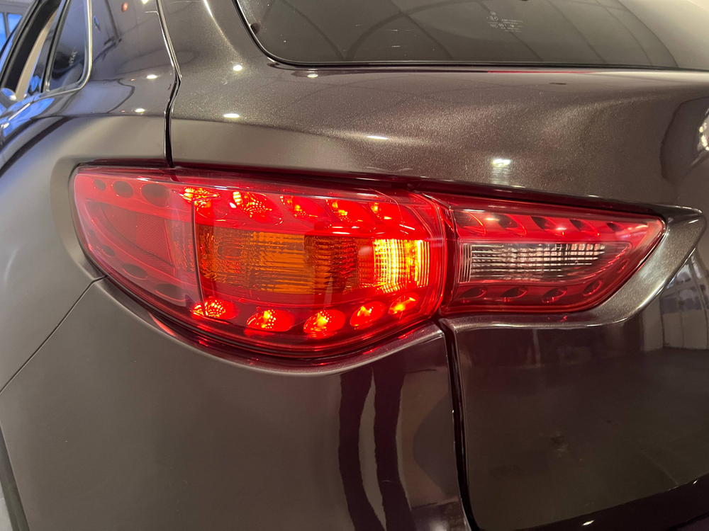 Infiniti QX70, 2014 год