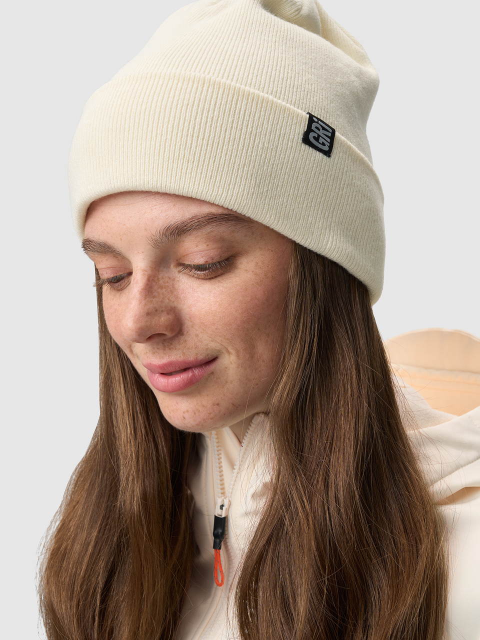 Шапка унисекс Норд кремовая