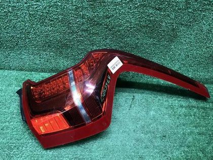 Фонарь правый Volvo XC90 2 (2014-н.в.)