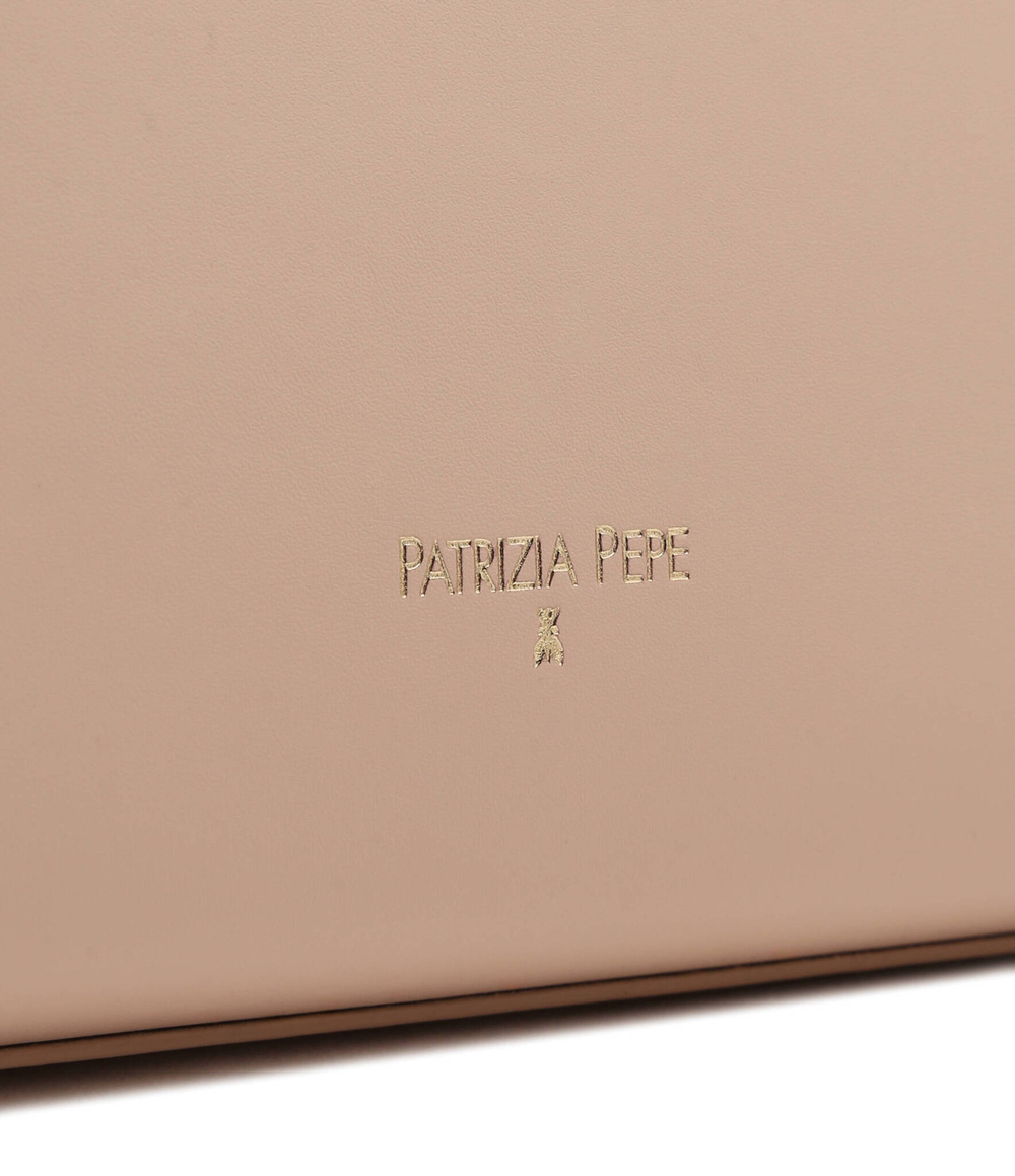 Кожаная сумка через плечо Patrizia Pepe - бежевый(2B0072 L061)