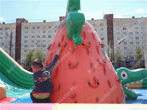 Коммерческий надувной батут "Сафари парк" 14*7*7 м