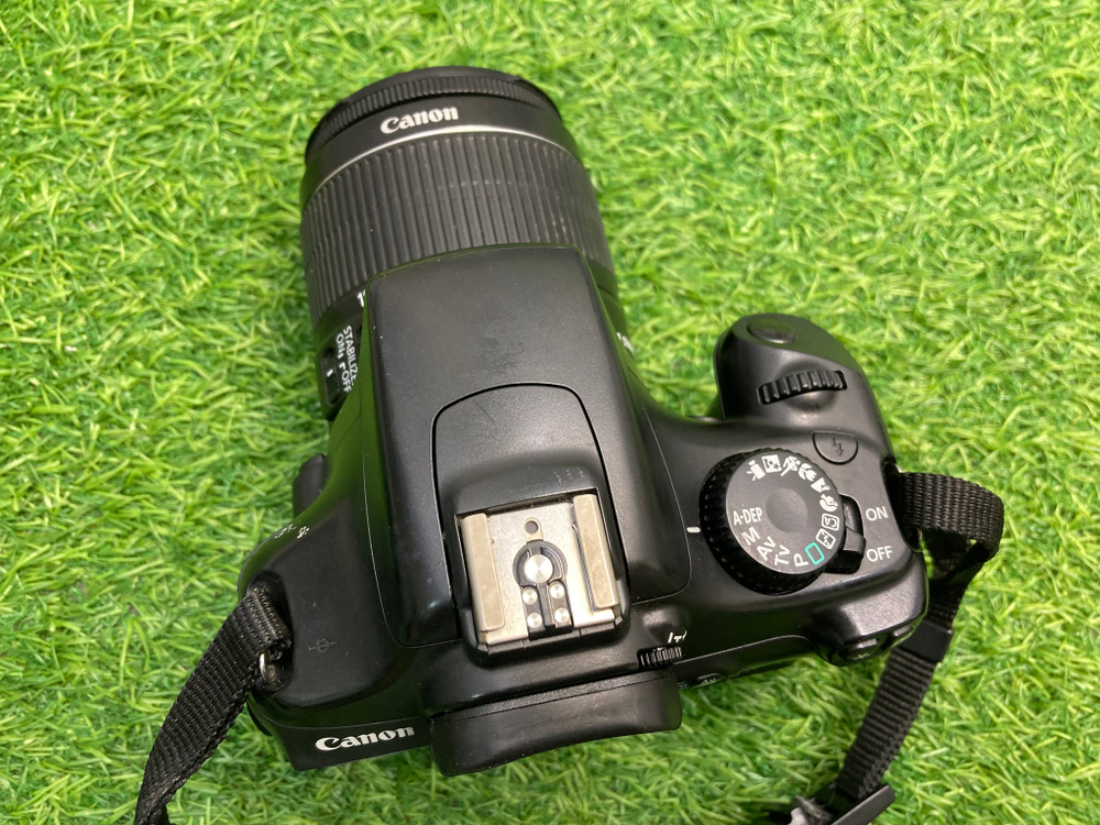 Canon 1100D kit 18-55mm IS ll 21.800 кадров