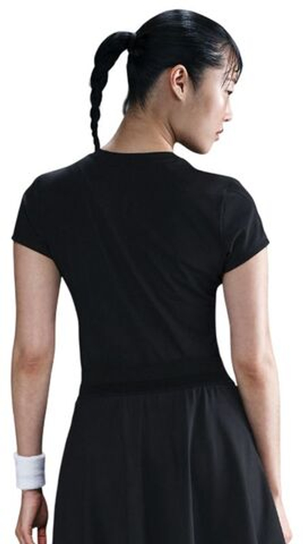 Женская теннисная футболка Nike Court Advantage Dri-Fit Short-Sleeve Tennis