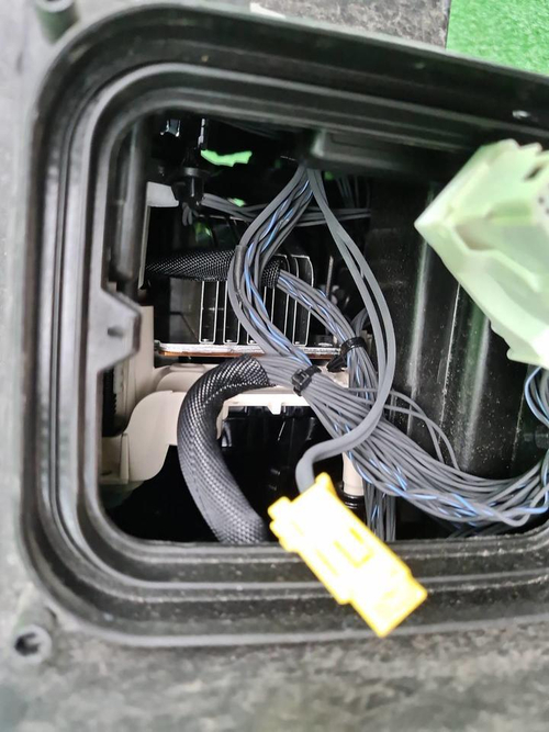 Фара правая Mercedes GLE V167 18-24 Multibeam LED