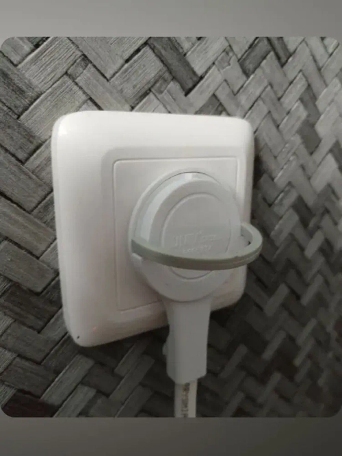 Удлинитель электрический с плоской потайной вилкой невидимкой С кольцом (за шкаф) 3 розетки 1.5Метра вилкой (за шкаф) Сетевой фильтр бытовой (удлинитель)