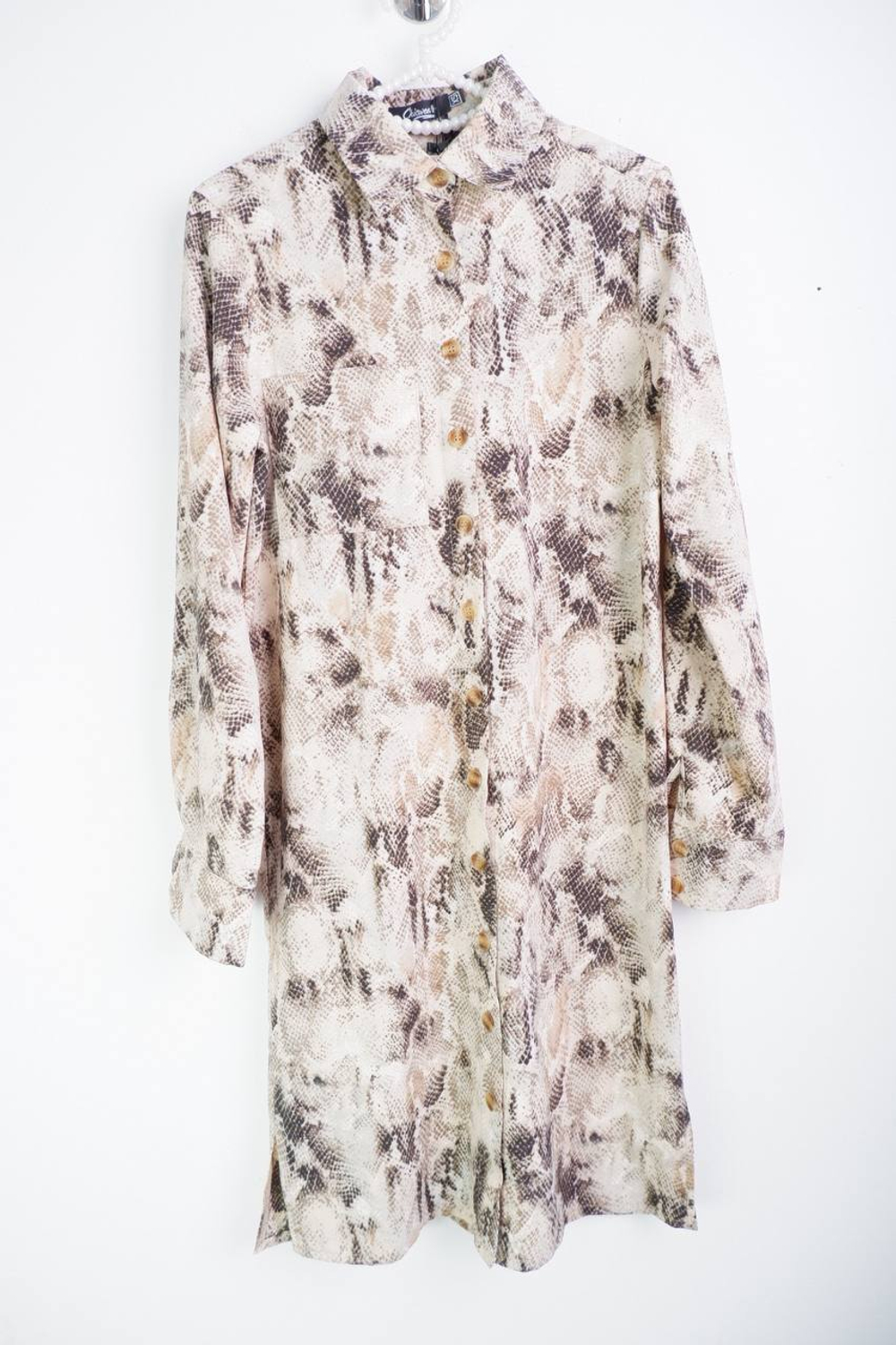 Платье Chicwear прямого кроя, маркировка XS, визуально 42 размер, новое