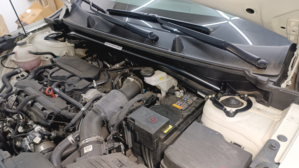 Распорка передних стоек Kia Sportage (5-го поколения) NQ (ПОД ЗАКАЗ)