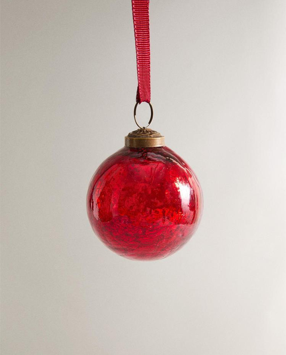 ZARA HOME ЕЛОЧНОЕ ИГРУШКА В ФОРМЕ ШАРА, КРАСНЫЙ