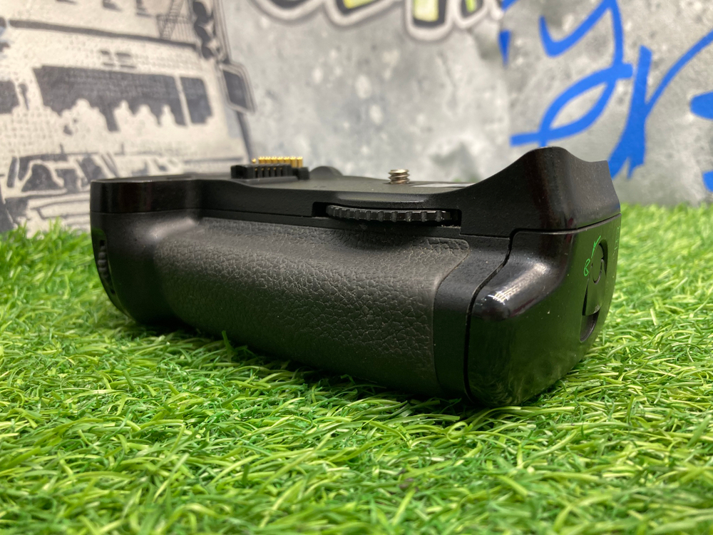 Battery Grip Nikon MB-D10