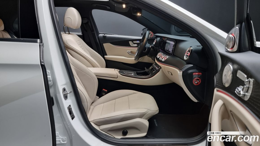 Mercedes-Benz E-Class W213 E250 AMG Line (06.2023)