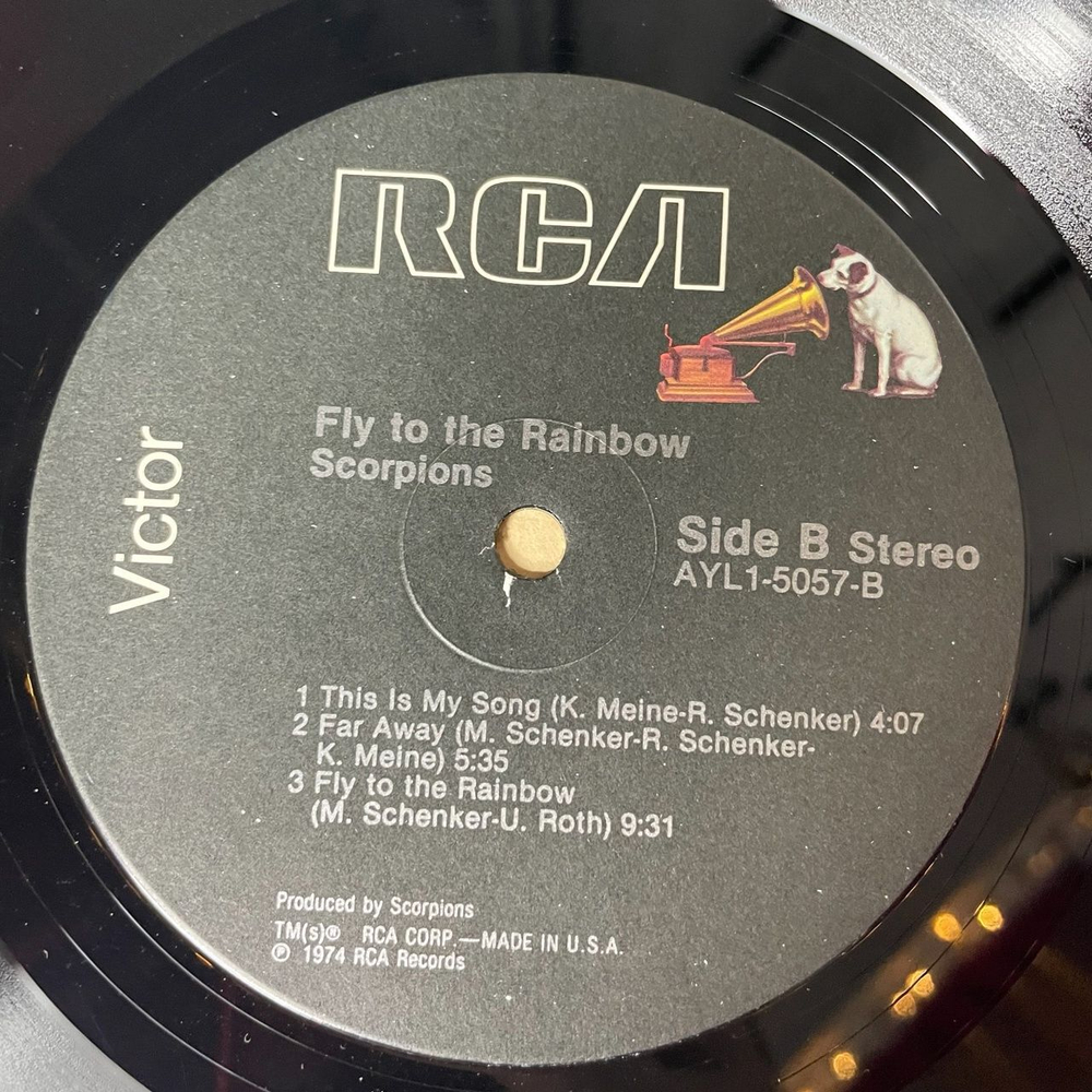 Винтажная виниловая пластинка LP Scorpions Fly To The Rainbow (USA 1974)