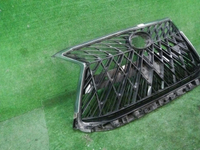 Решетка радиатора Lexus LX 3 15-23 TRD Superior