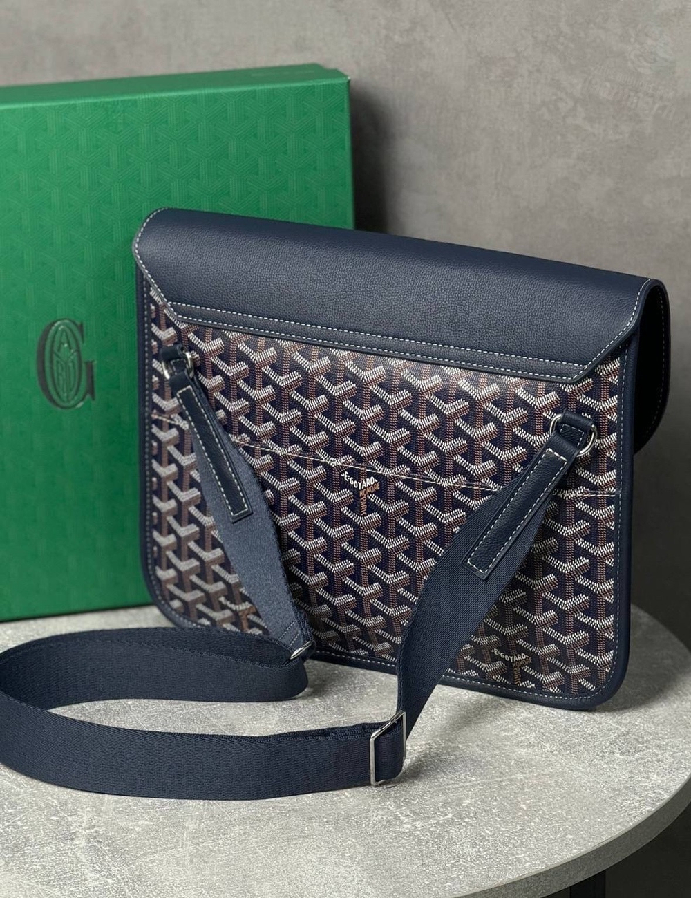 Мессенджер-Сумка через плечо Goyard