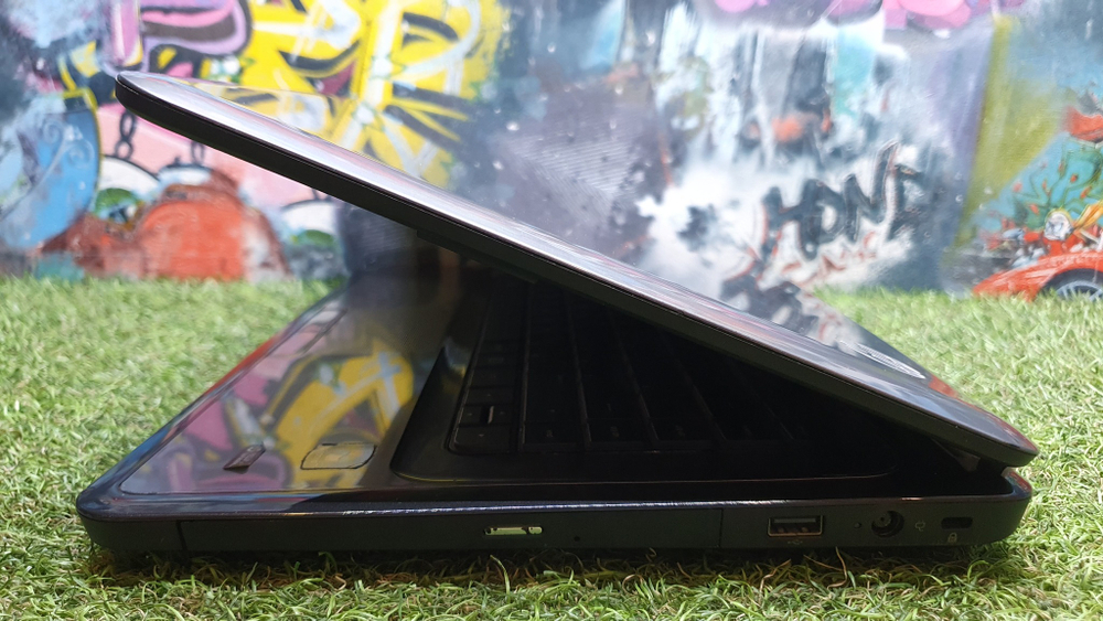 Ноутбук HP i5/8Gb