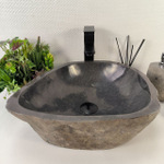 Раковина из речного камня RS-65144 42*38*15 0856