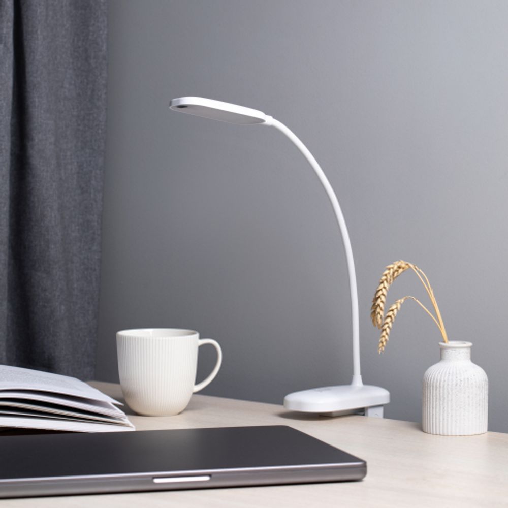 Настольный светильник ЭРА NLED-525-6W-W светодиодный аккумуляторный на прищепке белый