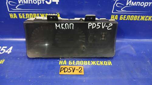 Щиток приборов MITSUBISHI DELICA 1998