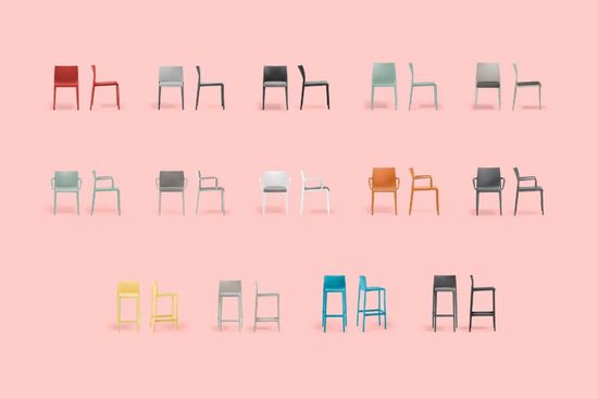 Стул пластиковый полубарный Volt