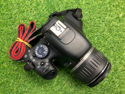 Canon EOS 550D kit 18-55mm 12.800 кадров