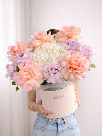 Цветы в коробках