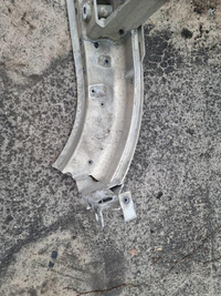 Усилитель передний Volvo FH 4 (2013-н.в.)