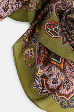 ZARA ШАРФ ИЗ ВИСКОЗЫ И ШЕЛКА С ПРИНТОМ «ПЕЙСЛИ», ОЛИВКОВЫЙ