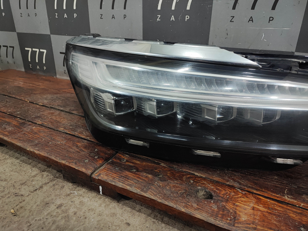 Фара правая LED Exeed VX 21-23 Б/У Оригинал 605000162AA