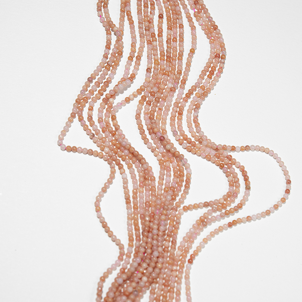 Авантюрин розовый натуральный, шар, 2,5мм