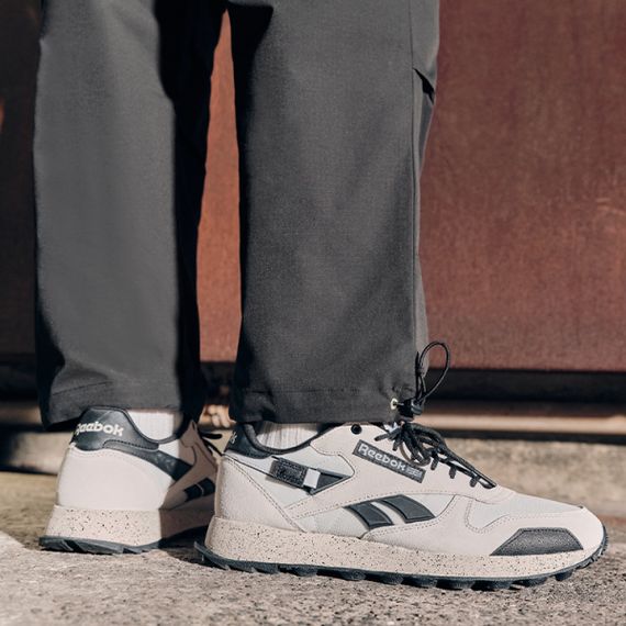 Классические кожаные кроссовки Reebok от Nizkie Black/Белый Унисекс