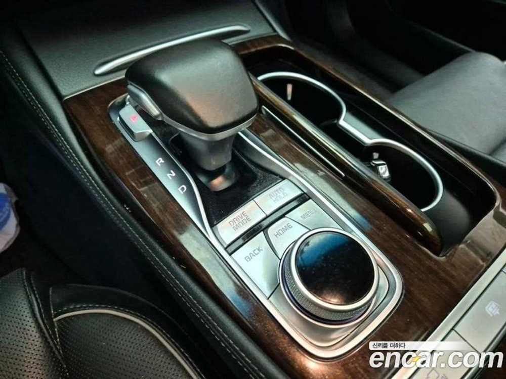 Kia The K9 (Quoris/K900) 3.8 GDI AWD (12.2020)