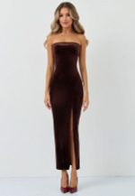 Платье бархат с разрезом