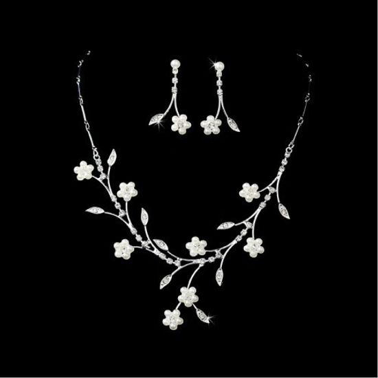 Комплект бижутерии Летто Алмаз