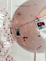 Розовый шар-гигант и фонтан из шариков с конфетти на День Влюблённых