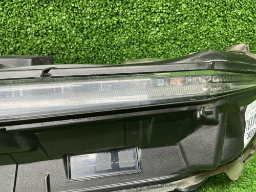 ДХО левый Lexus NX 1 (2017-2021) LED Динамический