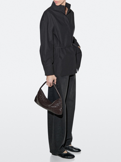 Massimo Dutti Сумка-круассан из плетеной кожи наппа, коричневый