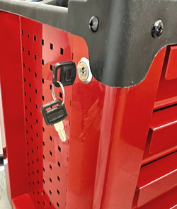 Тележка инструментальная КРАСНАЯ на колесах 5 ящиков BTD251