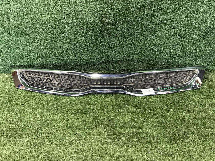 Решетка радиатора KIA Rio 4 X-Line (2017-2020)