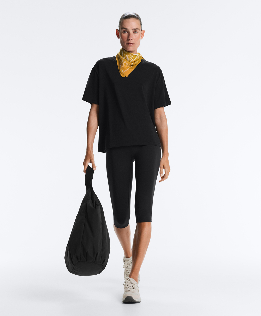 Oysho Boxy футболка с короткими рукавами из смесового хлопка, черный