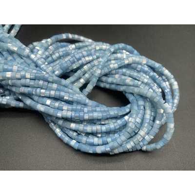 16935 Перламутр голубой, шайба, 4х2 мм, нить 19 см