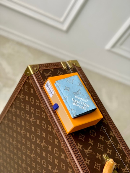 Louis Vuitton Slim Card Holder
