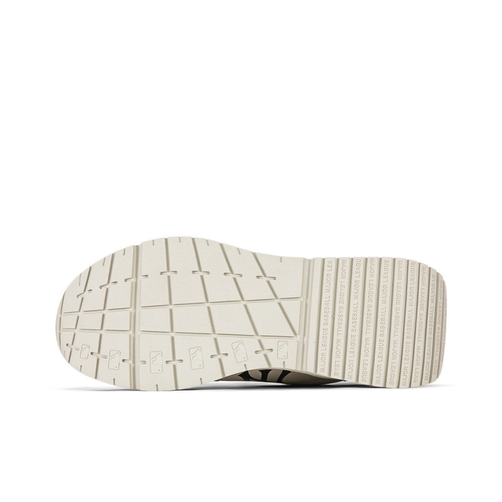 Кроссовки MLB NY Yankees Chunky Classic, 3ASHCRM3N-50BKS