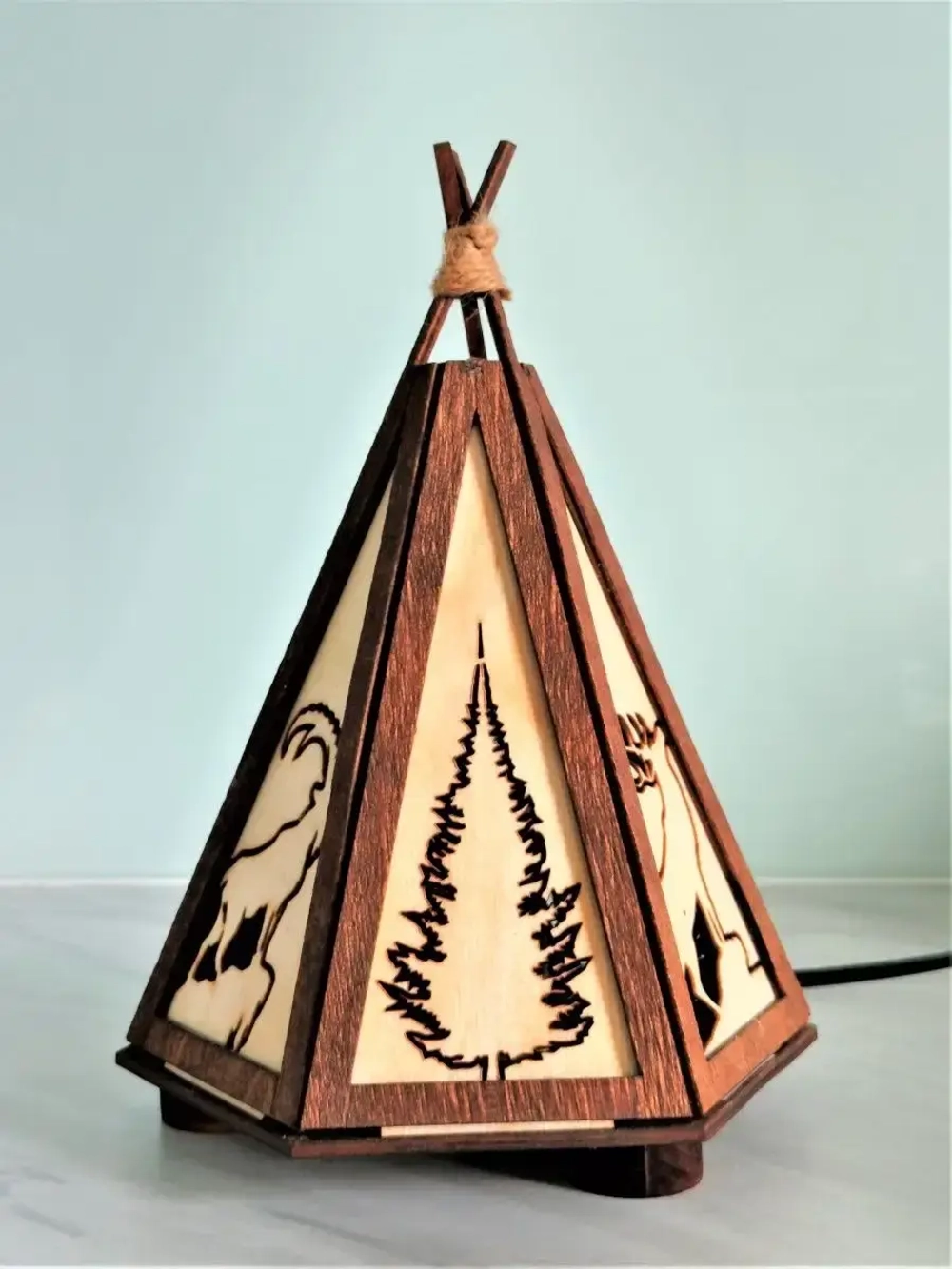 Светильник прикроватный для комнаты "Вигвам"