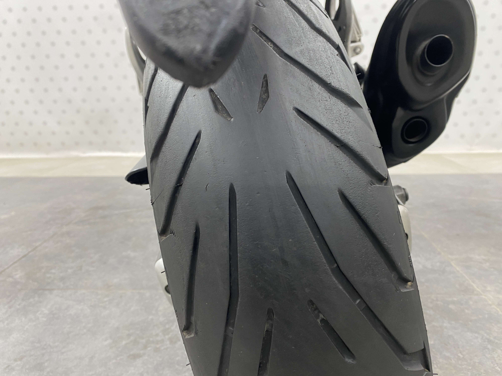 Suzuki Gladius SFV400 ABS , 2014