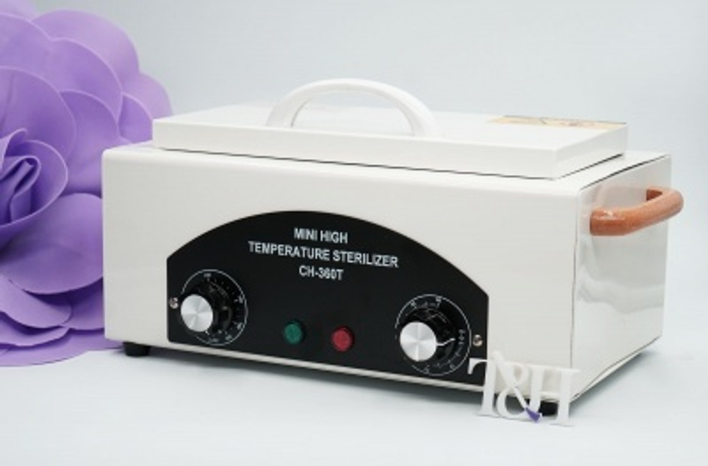 Сухожар модель: СН-360Т стерилизатор электрический для маникюрных инструментов белый