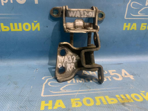 Петля двери задней правой NISSAN CEFIRO 1998