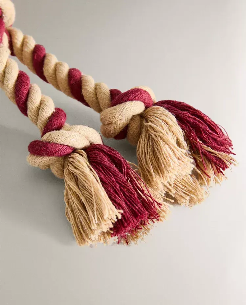 ZARA HOME ПРОРЕЗЫВАТЕЛЬ В ФОРМЕ ОЛЕНЯ НА РОЖДЕСТВЕНСКУЮ ТЕМАТИКУ ДЛЯ ДОМАШНИХ ЖИВОТНЫХ