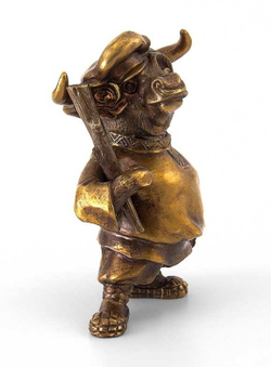 Бронзовая статуэтка "Бык с дубиной"