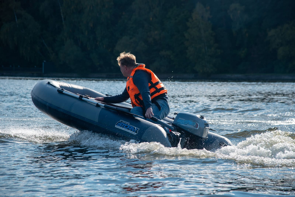 Лодка ПВХ STORMLINE Air Classic 380 (2024)