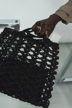 ZARA ВЯЗАНАЯ МИНИ-СУМКА-ШОПЕР, ЧЕРНЫЙ